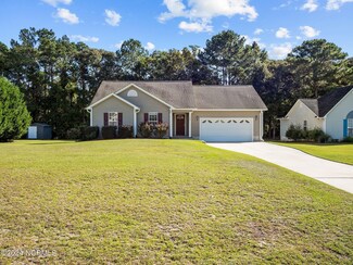 229 Palomino Ln, Swansboro, NC 28584