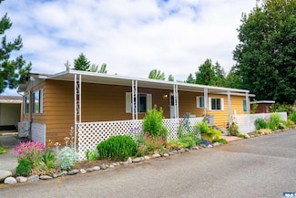 400 Gupster Rd, Sequim, WA 98382