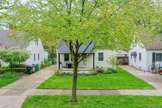1875 Bowers St, Birmingham, MI 48009