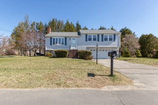 40 Sorrento Ave, Methuen, MA 01844