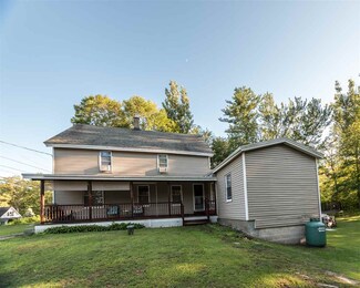 35 Sandown Rd, Fremont, NH 03044