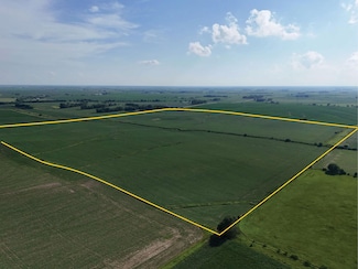 520th St SE, Lone Tree, IA 52755