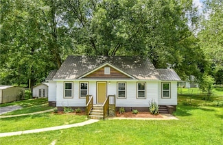 1706 Simpson St, Alexander City, AL 35010