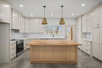 210 Sybil Dr, Lufkin, TX 75901
