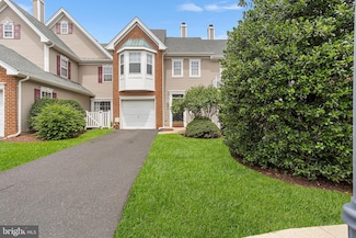 303 Bollen Ct, Pennington, NJ 08534