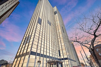 655 W Irving Park Rd Unit 1801, Chicago, IL 60613