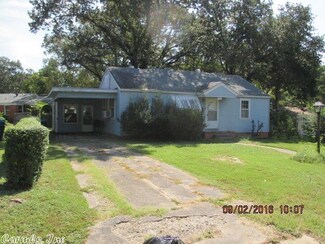 1721 Pinewood Dr, Little Rock, AR 72204