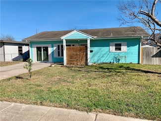 5002 Carroll Ln, Corpus Christi, TX 78415