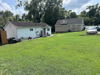 1710 Allens Ln, Evansville, IN 47710