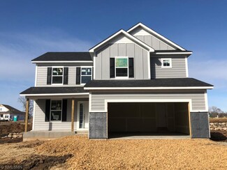 1001 Catherine Dr, Newport, MN 55055