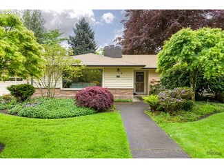 110 Lindner Ln, Eugene, OR 97404