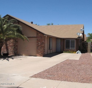 960 W Enid Cir, Mesa, AZ 85210