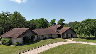998 Texas 22, Hamilton, TX 76531