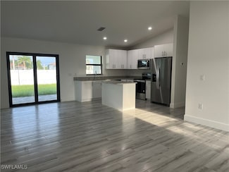 609 NW 37th Ave, Cape Coral, FL 33993