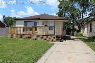 20501 Centralia, Redford, MI 48240