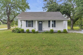 214 Maple St, Adams, TN 37010