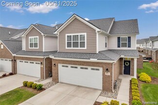 8811 Pioneer St, Washington Township, MI 48094