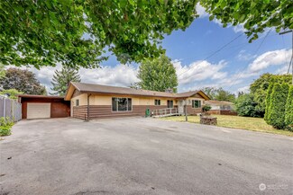 1415 Ivy Rd, Bremerton, WA 98310