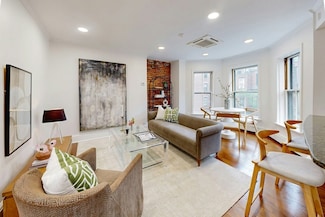 430 Marlborough St Unit 4, Boston, MA 02115
