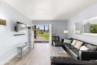 6834 E 4th St Unit 7, Scottsdale, AZ 85251