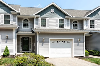 297 Sabin St Unit 6, Putnam, CT 06260