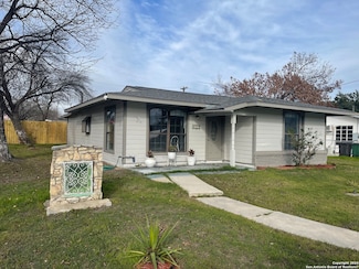 675 Ellor Dr, San Antonio, TX 78228