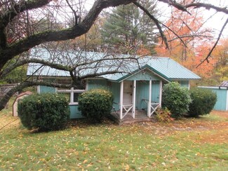 862 Keene Rd, Winchester, NH 03470