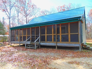 5305 Edgewood Rd, Lewiston, MI 49756