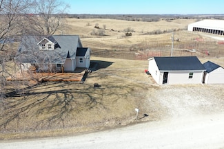 22953 258th Rd, Unionville, MO 63565