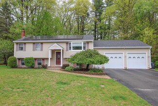 8 Nevens St, Hudson, NH 03051