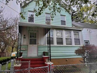 616 Langdon St, Orange, NJ 07050