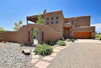 6 Avenida Malaguena, Santa Fe, NM 87506