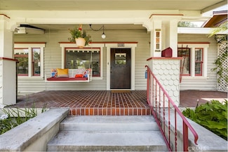 528 E Palmyra Ave, Orange, CA 92866