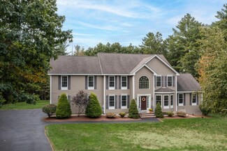 14 Lannan Dr, Pelham, NH 03076