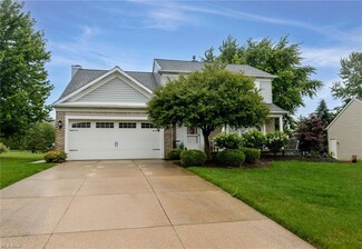 9856 Burton Dr, Twinsburg, OH 44087