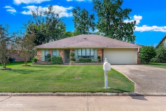 2608 Brown St, Bossier City, LA 71111