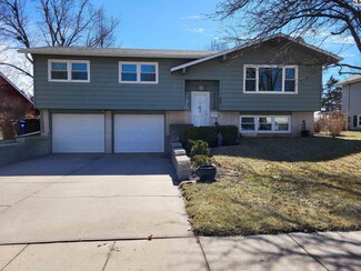 934 E Hulse St, McPherson, KS 67460