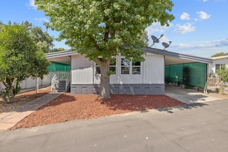 2400 W Midvalley Ave, Visalia, CA 93277