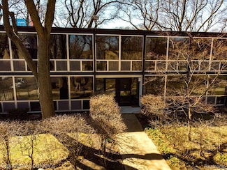 1304 Nicolet Place, Detroit, MI 48207
