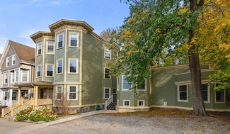 26 Tower St, Jamaica Plain, MA 02130