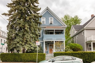 24 Walden St Unit 3, Cambridge, MA 02140