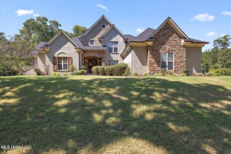 1 Whitetail Dr, Hernando, MS 38632