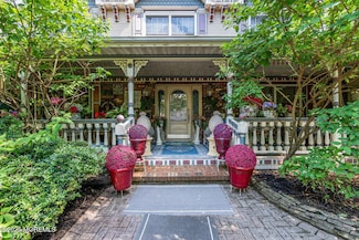 523 Pheasant Ln, Toms River, NJ 08753