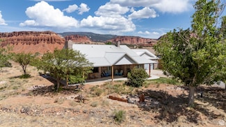 397 N Wendy Dr, Torrey, UT 84775