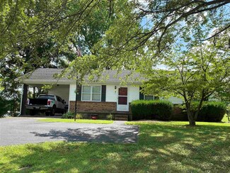 9401 Kentucky 132, Clay, KY 42404