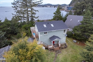 1319 SW 62nd St, Lincoln City, OR 97367