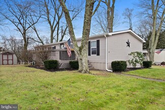 5 Maple Ave, Mullica Hill, NJ 08062