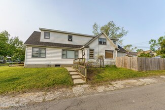 1297 Parkwood Blvd, Schenectady, NY 12308