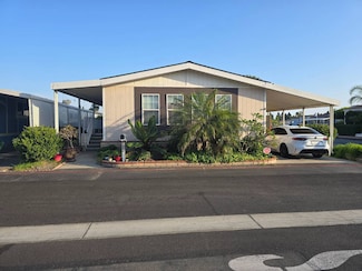 202 Pigeon Ln, Fountain Valley, CA 92708