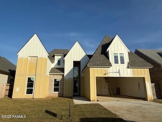 102 Amsterdam Ave, Youngsville, LA 70592